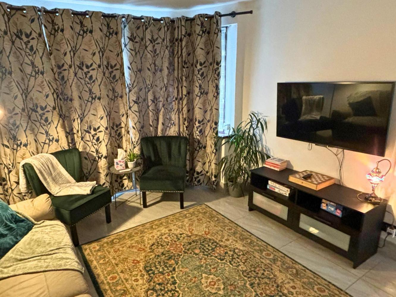 Charming And Cosy London Home, Garden, Parking & Family Fun Mitcham Ngoại thất bức ảnh